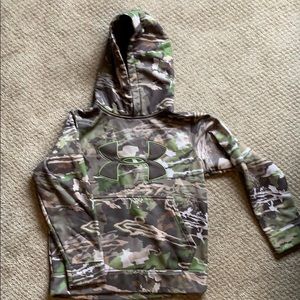 Under armor youth small camo hoodie